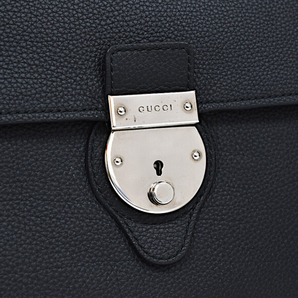 Gucci Crochet Clutch Bag Shoulder Calfskin Black - Picture 6 of 9